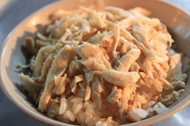 あっさりなのに鶏肉のうまみがギューっと詰っています！