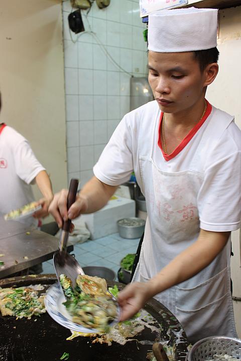 目にも止まらぬ（実際は止まるけど・・・）速さです！