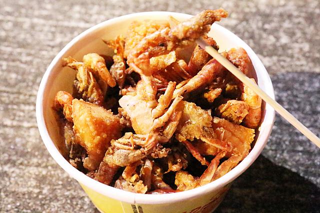 ナビは夜市に来ると無性に食べたくなります！