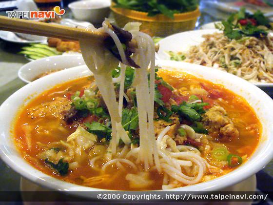 ◆ 蟹蓉汁米粉　カニ味の汁ヌードル