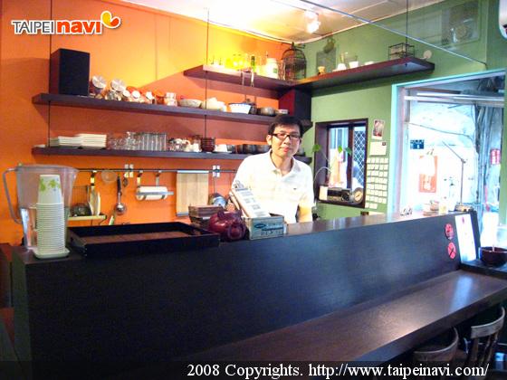 森本レオ似のオーナーマスター