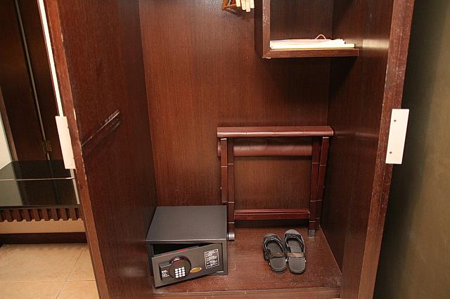 セ－フティボックスは、どの部屋にもあります