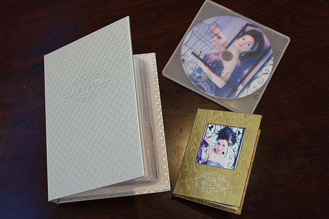 Aコース：10cm×15cm写真30枚手差しアルバム、ミニアルバム、CDデータ付