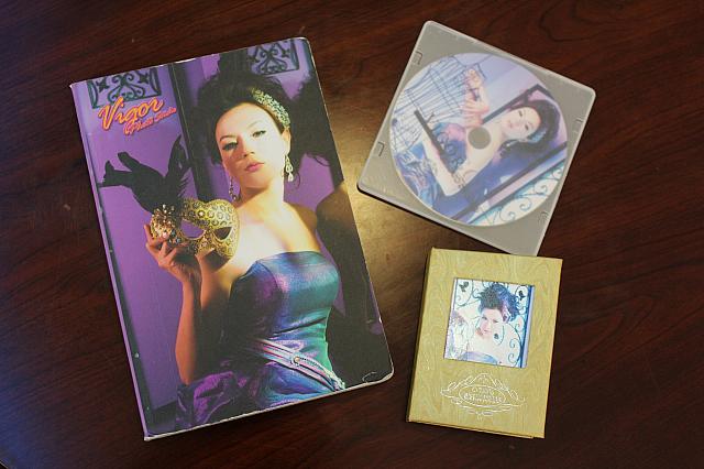 25cm×25cm写真40枚防水アルバム（修正・デザイン加工）、CDデータ付