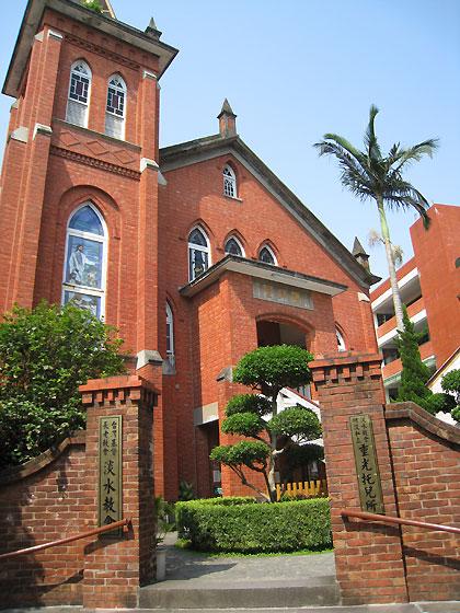 住所：馬偕街8号