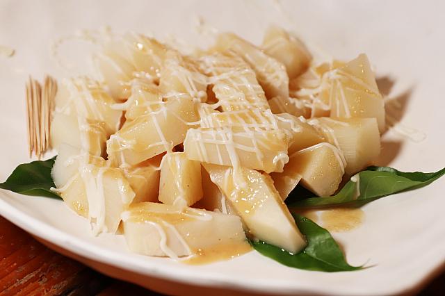 タケノコにピーナッツソースが合う！