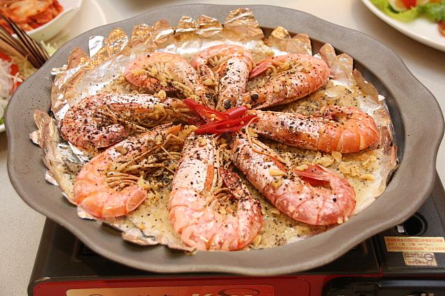 宜蘭の海で獲れた新鮮なエビ！美味