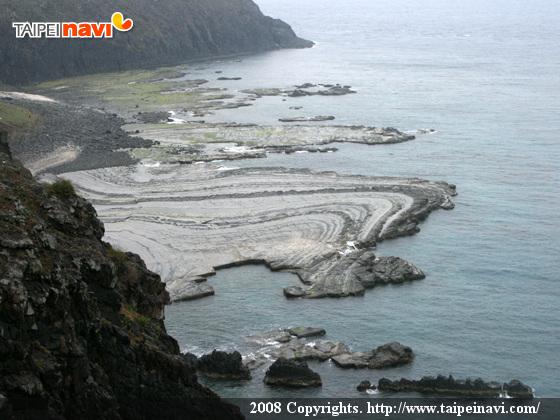 岩の波がきれい