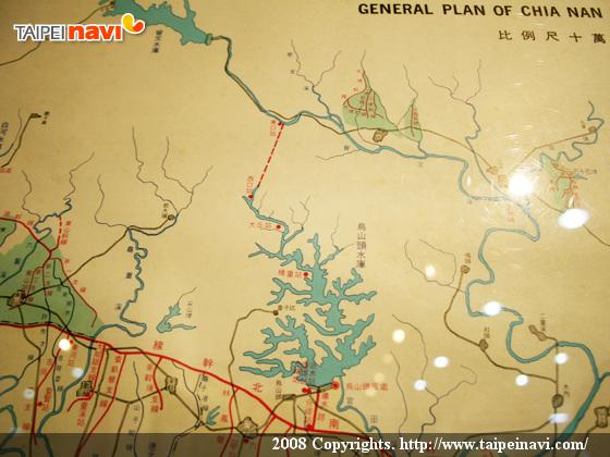 上にある赤い線が、トンネルの部分