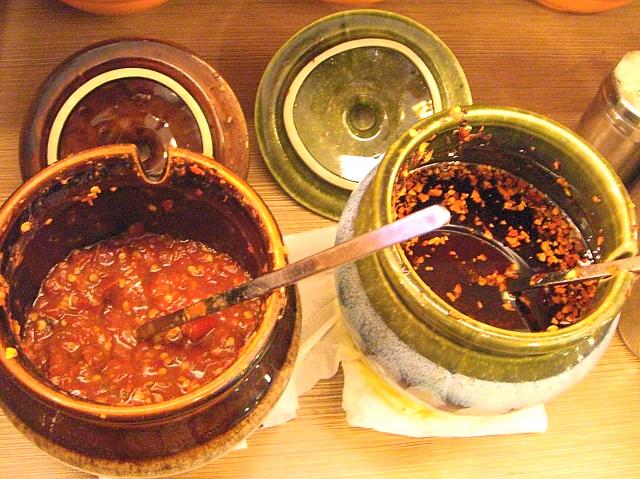 唐辛子のタレも自家製　保存料はいっさい使ってないそう