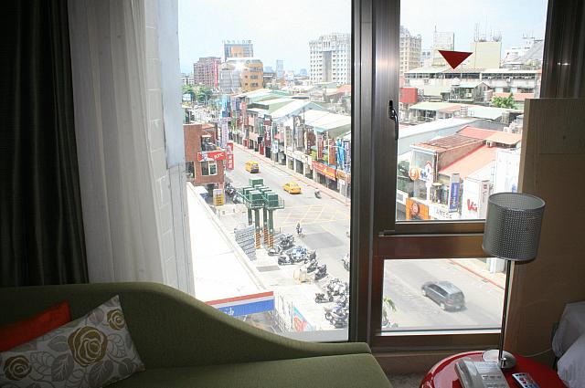 部屋によっては、士林夜市が真下に見えます！