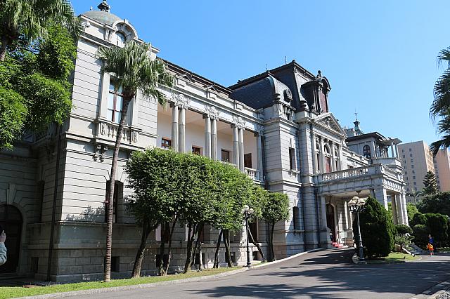 西洋に迷い込んでしまったかのような外観です