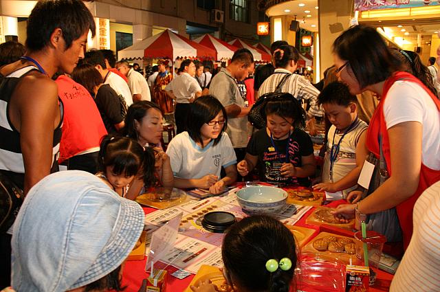 大人も子供も一緒になって遊べます！