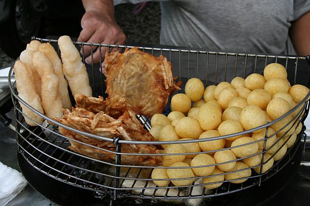 丸い地瓜球食べました、モチモチ