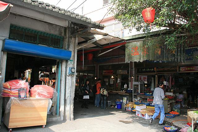 小さな老街です