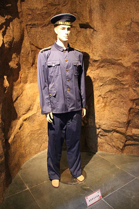 軍服や