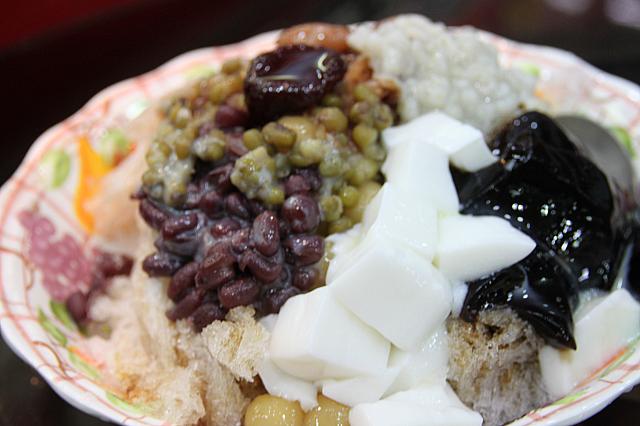 黑糖八寶冰（40元）