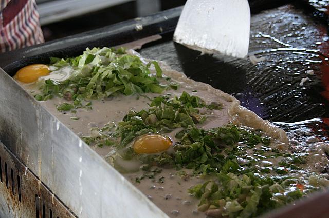 台湾名物蚵仔煎！