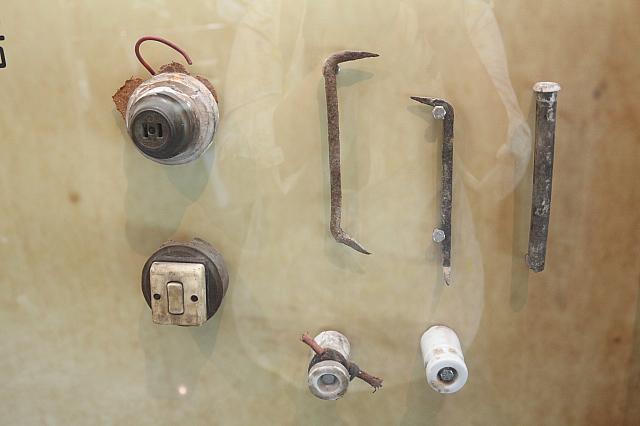 当時の建物の器材