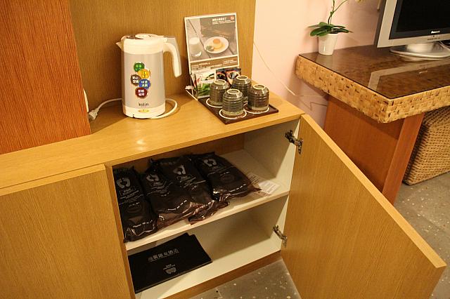 ポット、コーヒー、お茶のセット