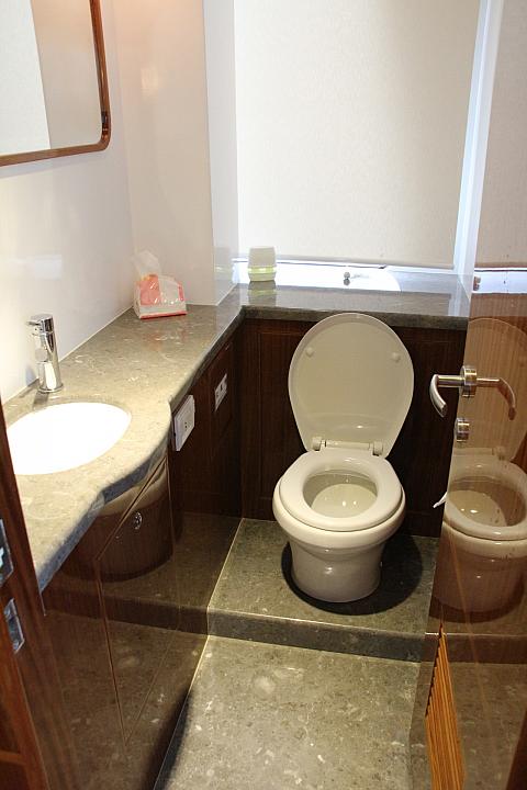 トイレも清潔！