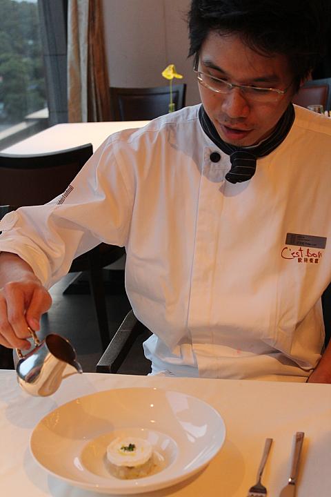 シェフの李中煜さん