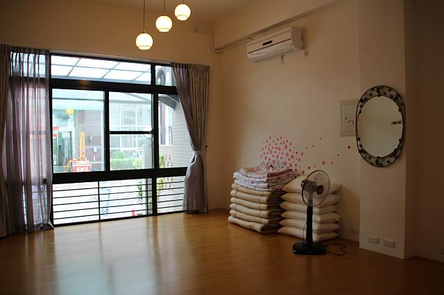 大人数部屋は、自分で布団を敷きます