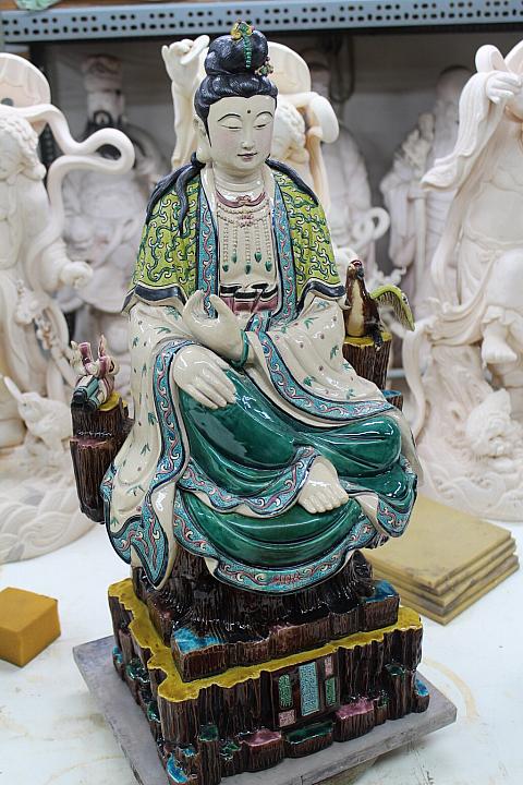 釉を塗り高温で焼き上げた完成品