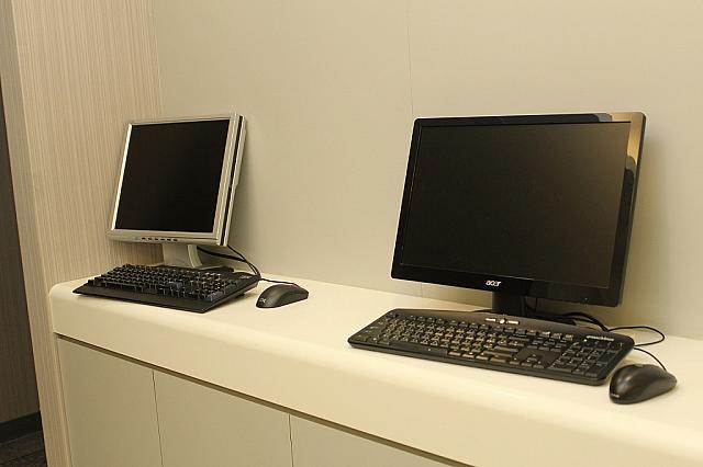 ビジネスセンターのPC