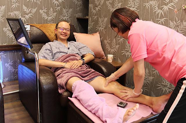 地元のお客さんも気持ち良さそうでした♪