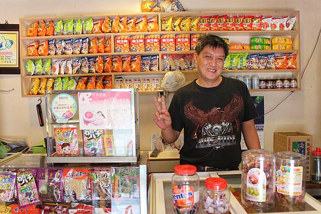売店にいた人が、呉マネージャーでした