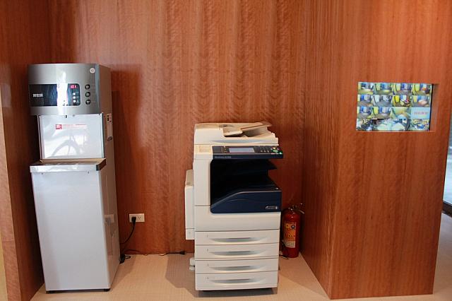 給湯器とコピー機