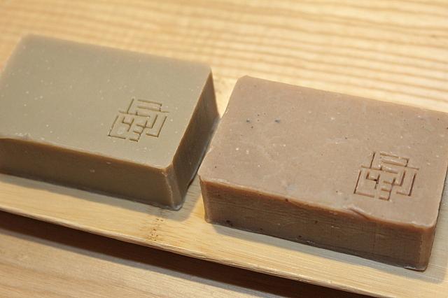 ヒノキと文山包種茶　各270元