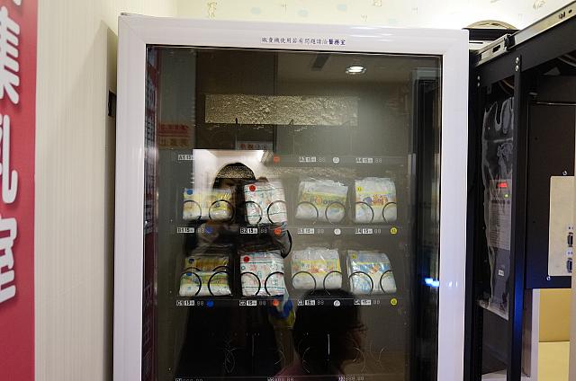 おむつ販売機