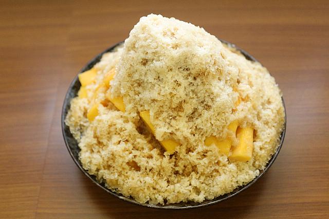 このように氷のかかった状態で提供されます！