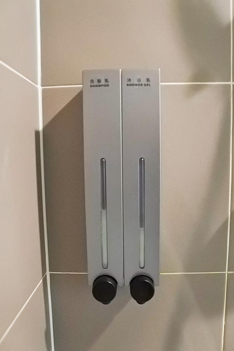 シャンプー＆ボディーソープ　