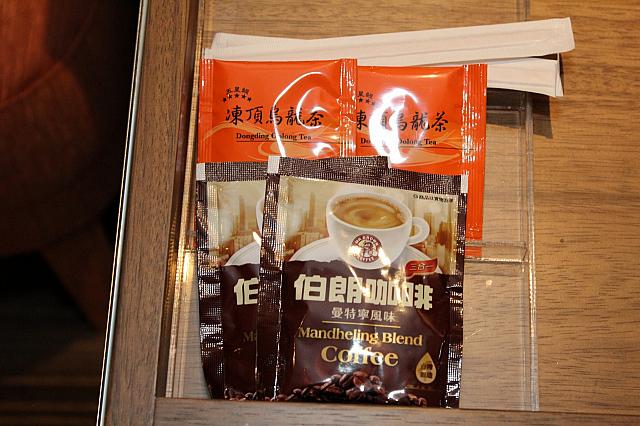 コーヒー、烏龍茶