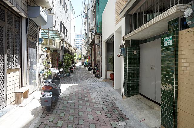 府前路一段371巷