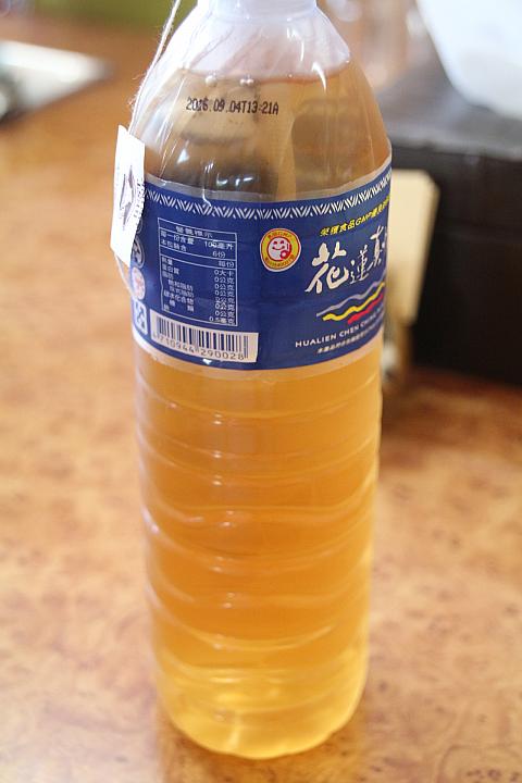 冷泡茶も販売しています、暑い時は冷たいお茶がおいしい