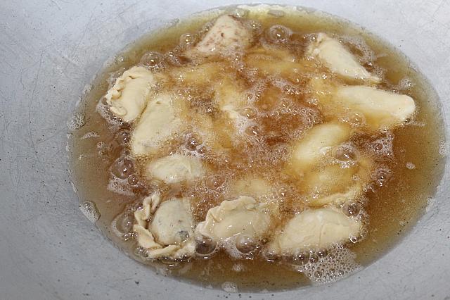 大豆油と黒豬油を混ぜたものであげると…