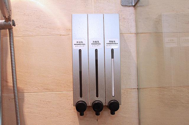 ボディソープ、シャンプー、コンディショナーは備え付け！