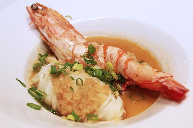 香蒜金茸蒸明蝦　その名前の通り、超にんにく！！食べたら元気が湧いてきちゃいました