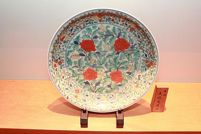 店内の調度品にも注目