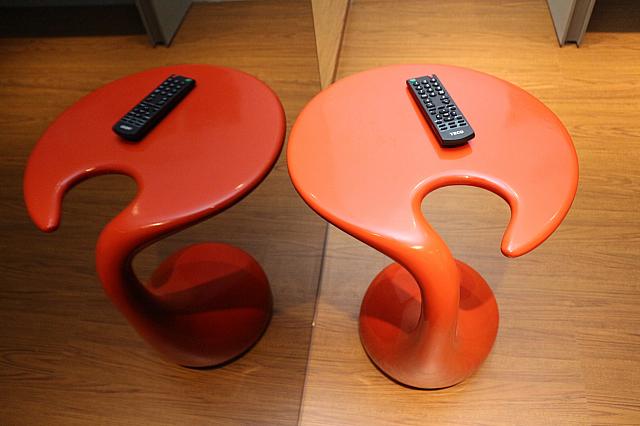 かわいいミニテーブル