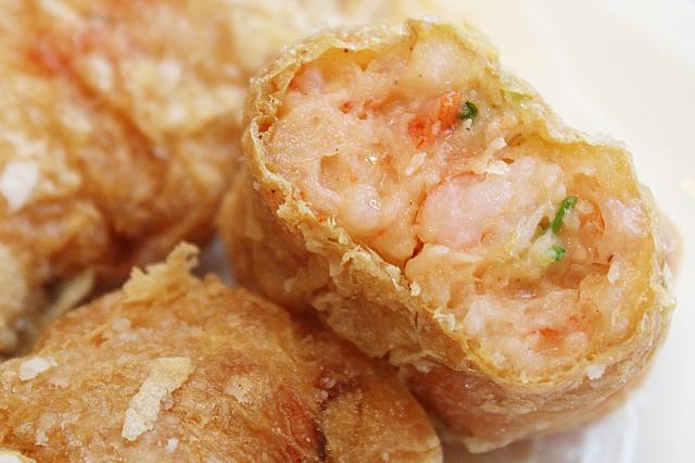 こんなにた～～っぷりえび餡が詰まっています