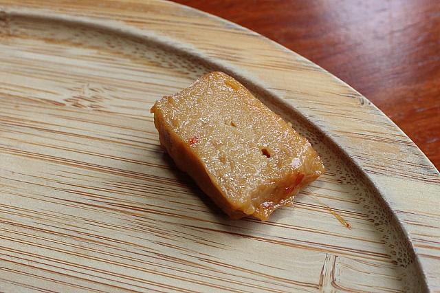 お粥のトッピングとしてもおなじみの豆腐乳