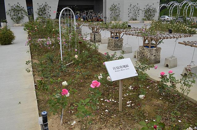 フランス庭園風に、整然と区画整理されています