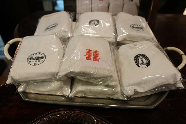 こちらの宮原の布バッグが100元割引