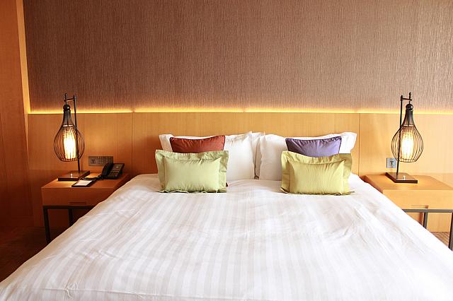 200×210cmのベッド