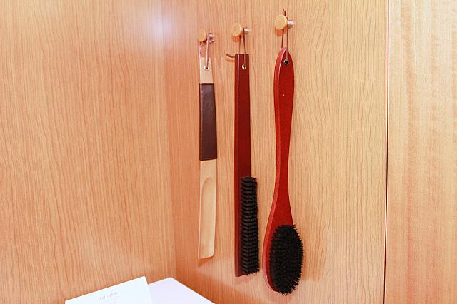 洋服用ブラシ、シューズブラシ、くつべら